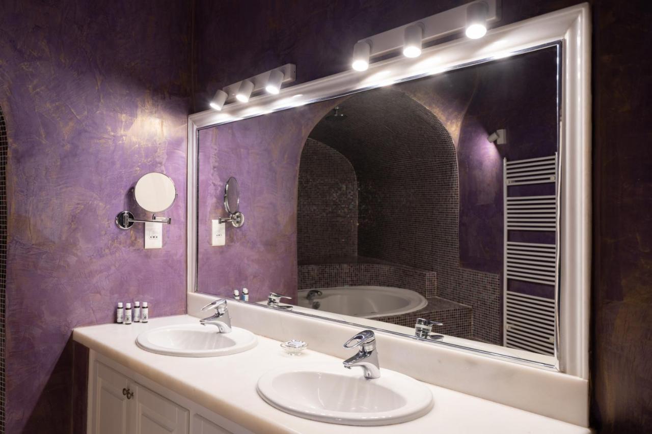 Asha Luxury Suites Тира Экстерьер фото
